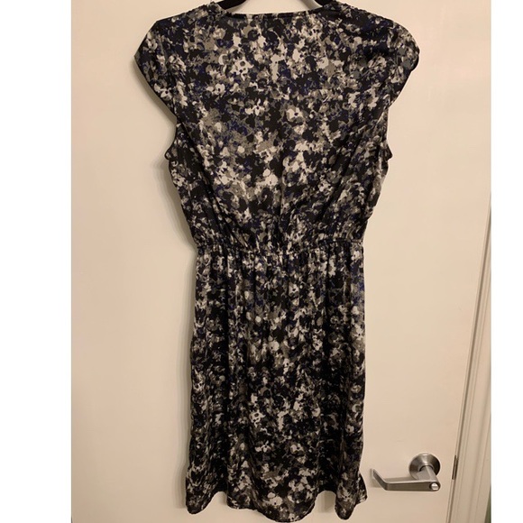 H&M satin dress with zipper - Picture 3 of 5